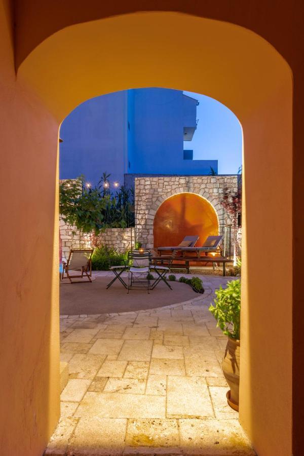 Sperveri Boutique Hotel Rhodes City ภายนอก รูปภาพ