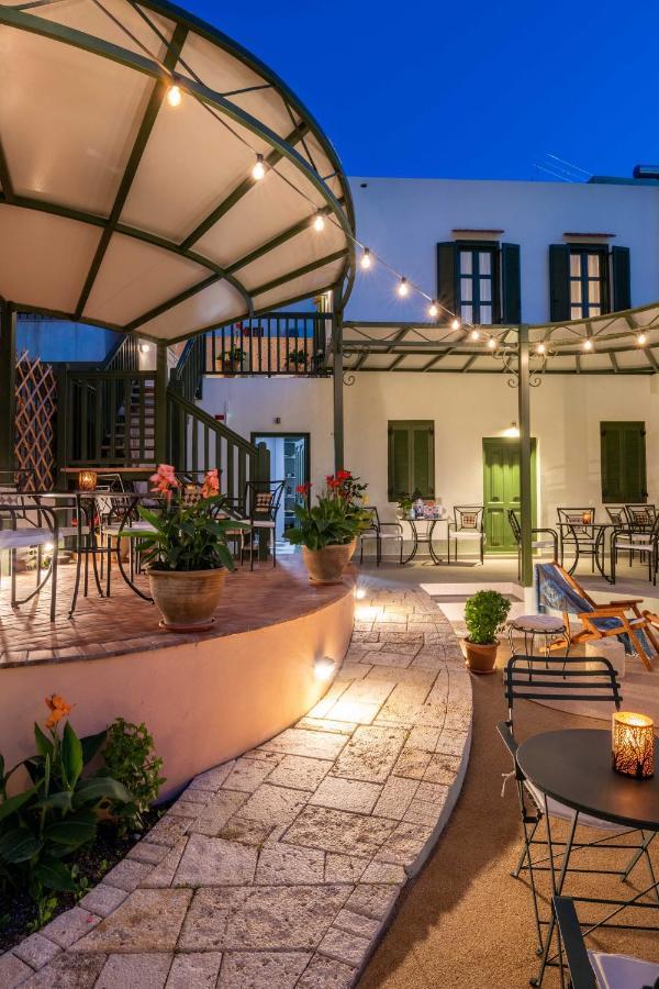 Sperveri Boutique Hotel Rhodes City ภายนอก รูปภาพ