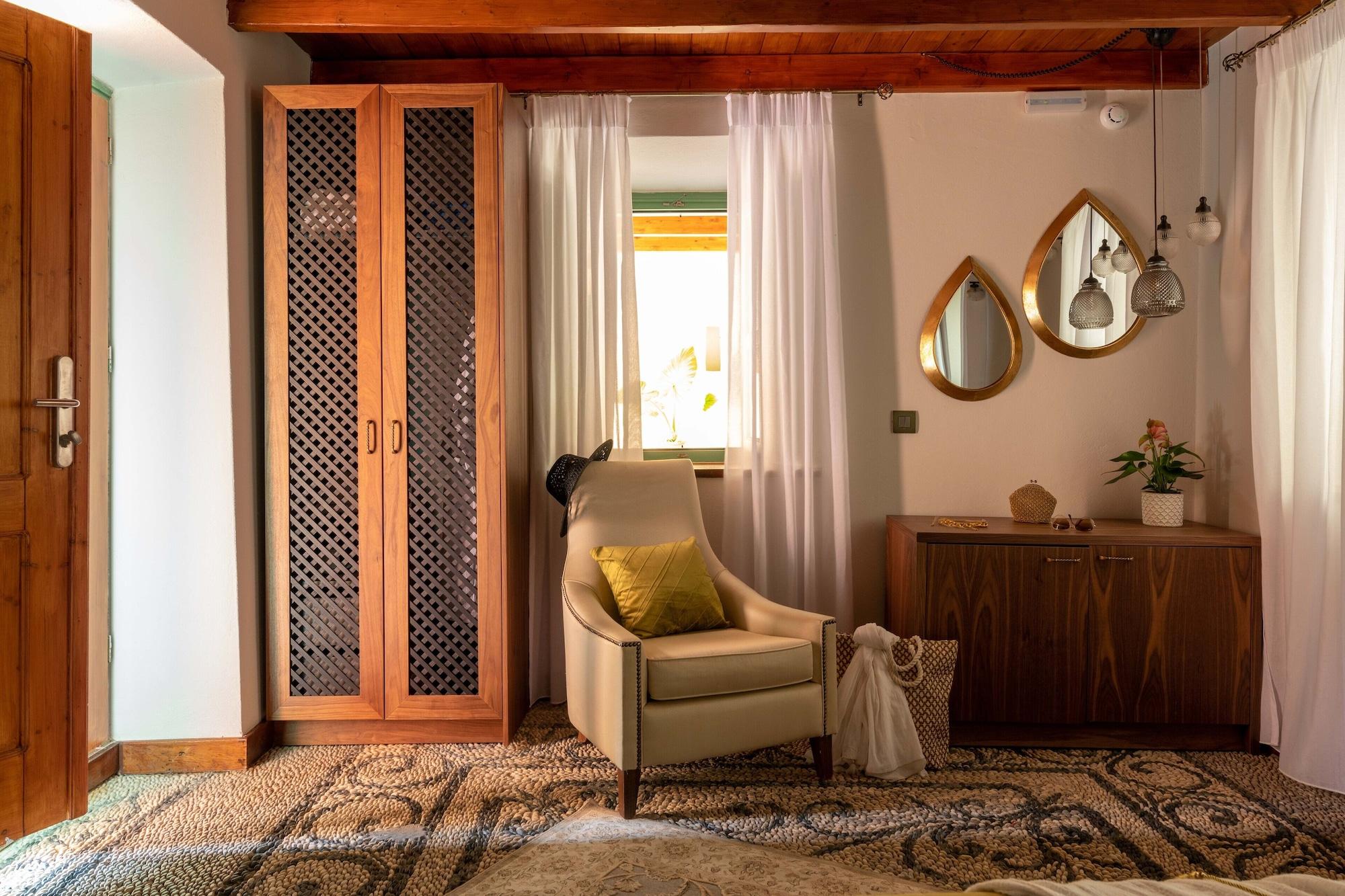 Sperveri Boutique Hotel Rhodes City ภายนอก รูปภาพ